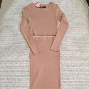 NWT 2 pc Knit top and Midi Skirt